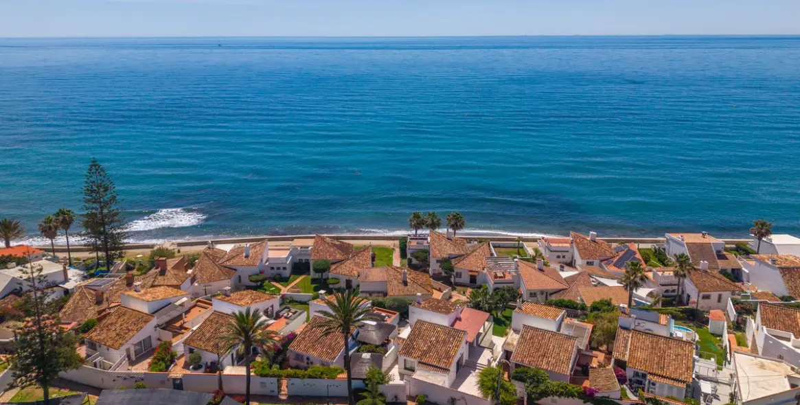 Venta de villa independiente en Estepona 74