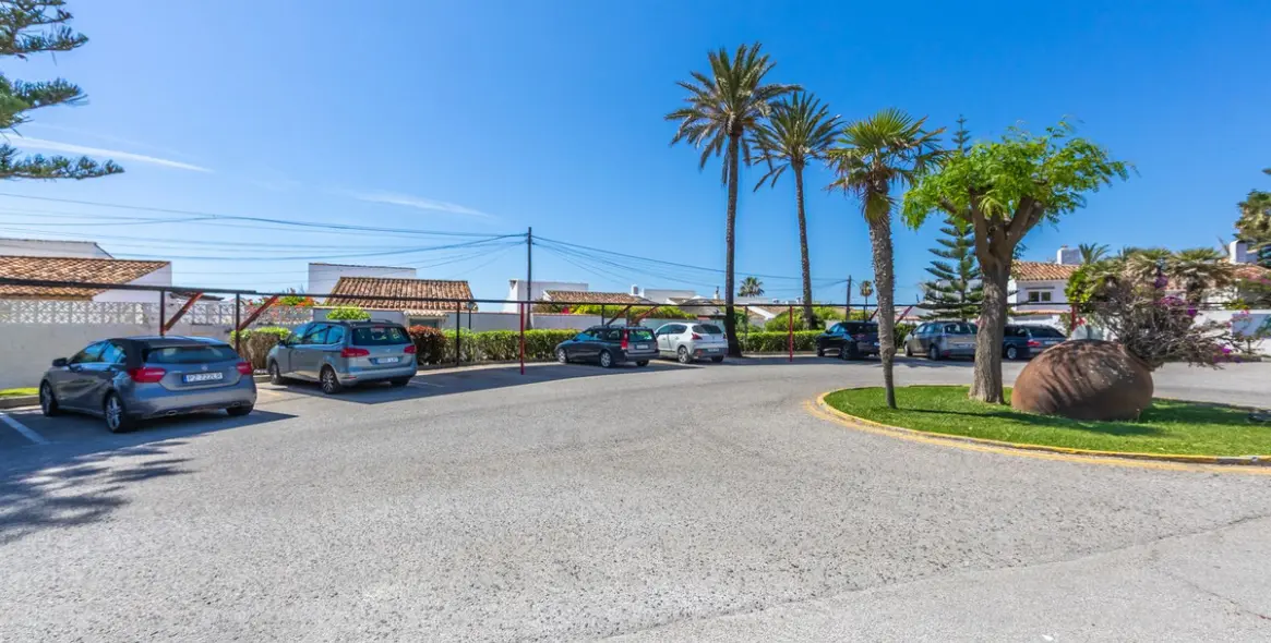 Venta de villa independiente en Estepona 78