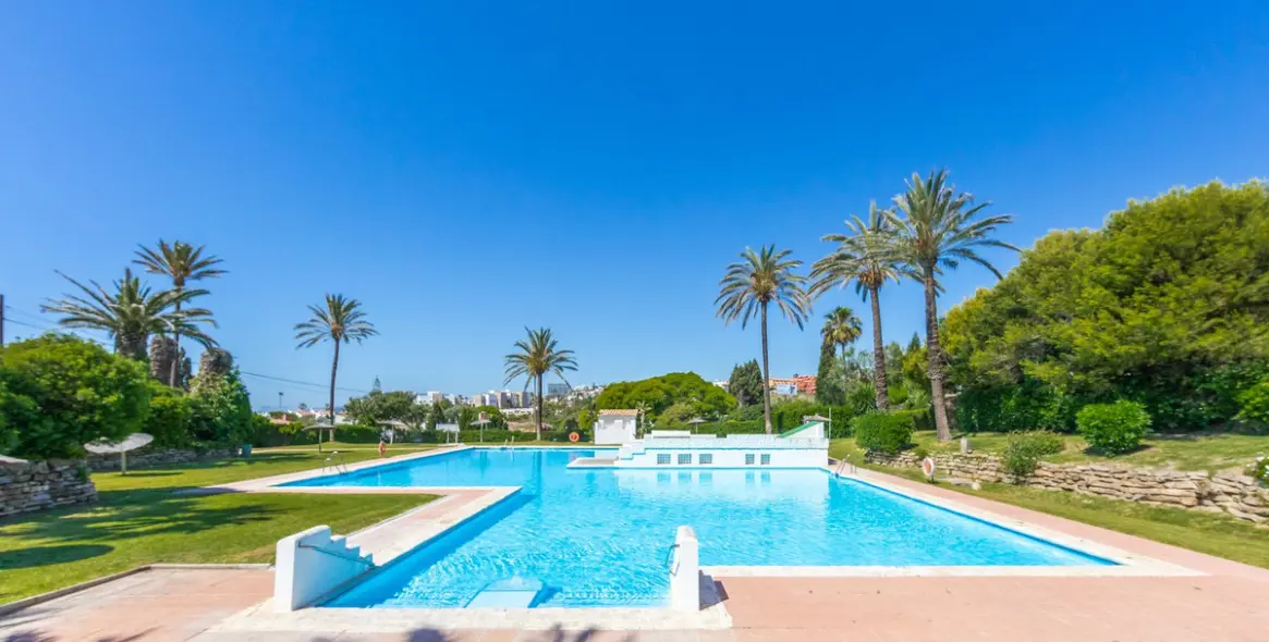 Venta de villa independiente en Estepona 82