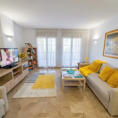 Long-term rent of middle floor apartment in Marbella