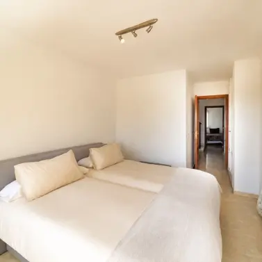 Venta de ático dúplex en Selwo