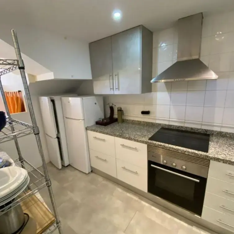 Продажа двухуровневого пентхауса в Estepona