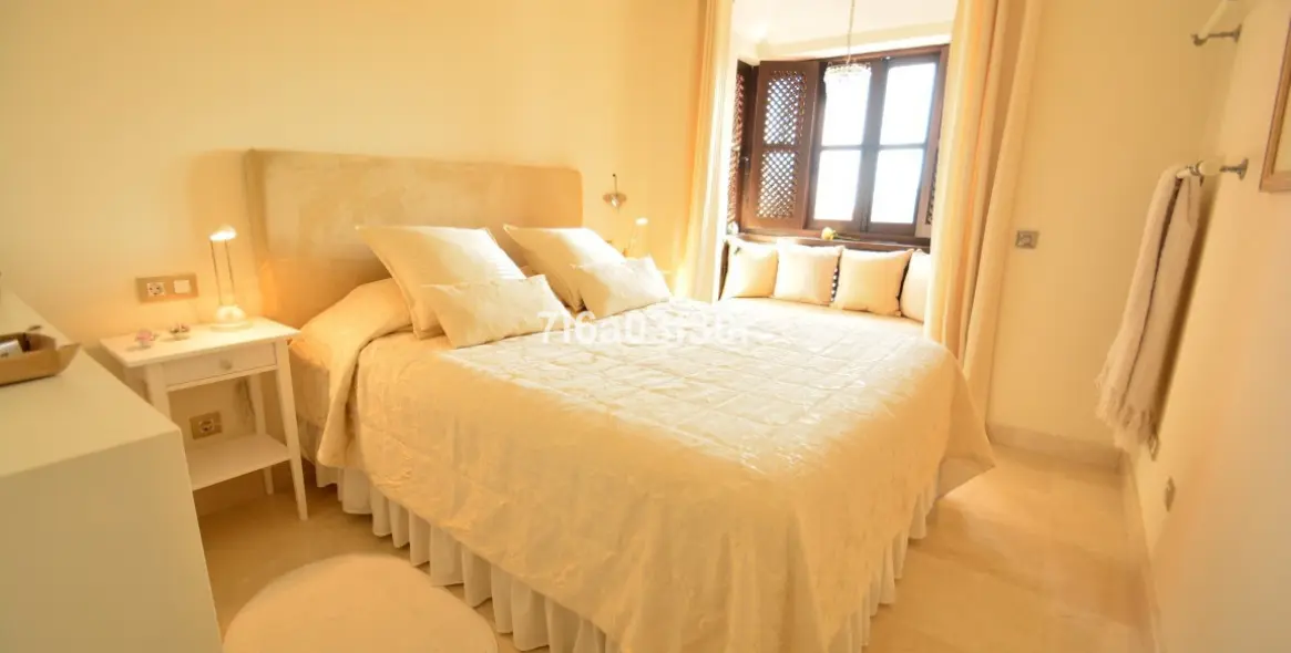 Short-term rent of penthouse in Benahavís 8