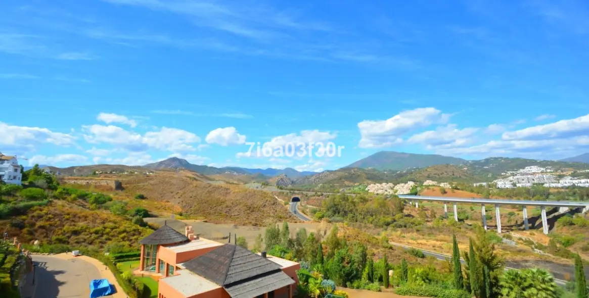 Short-term rent of penthouse in Benahavís 28