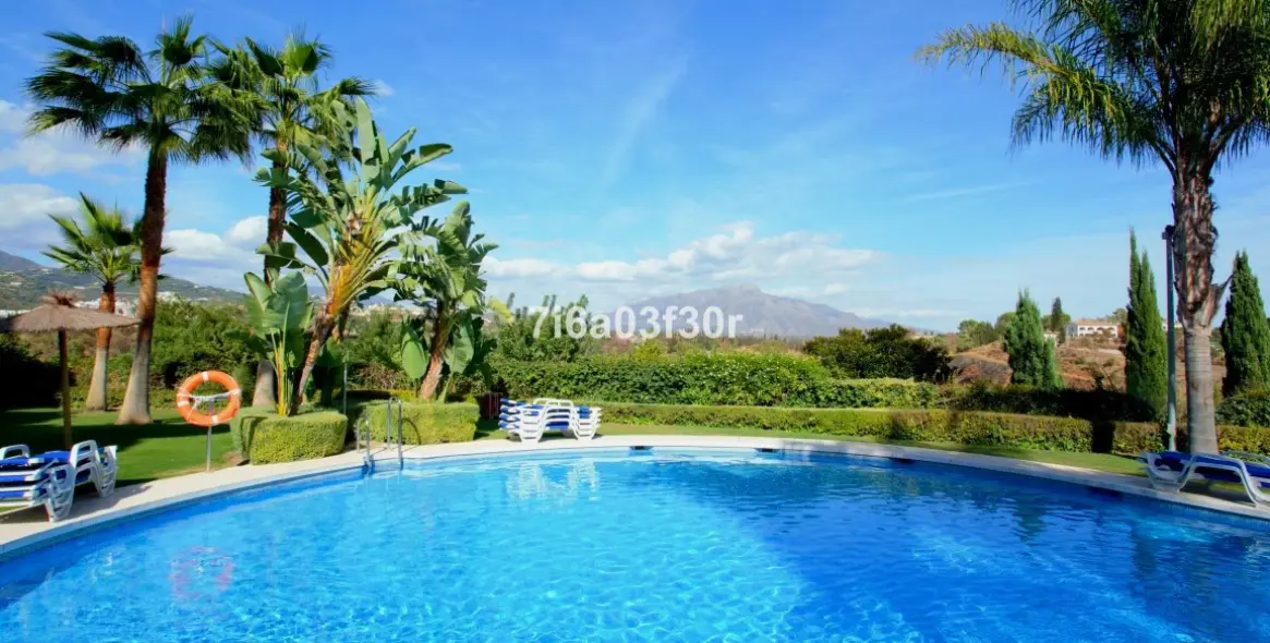 Short-term rent of penthouse in Benahavís 34