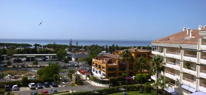 Long-term rent of penthouse in The Golden Mile 0