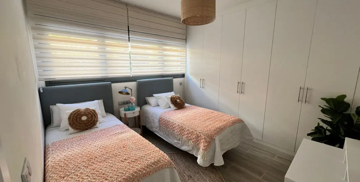 Long-term rent of townhouse in Cancelada 8