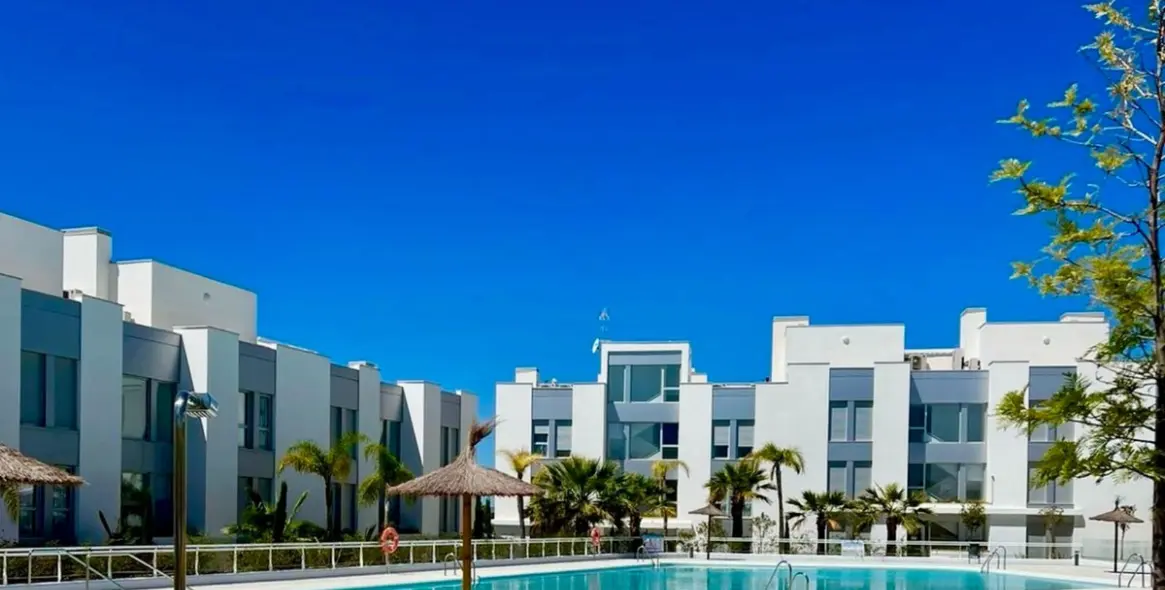 Long-term rent of townhouse in Cancelada 23