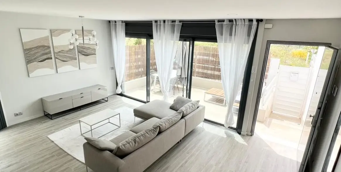 Long-term rent of townhouse in Cancelada 12