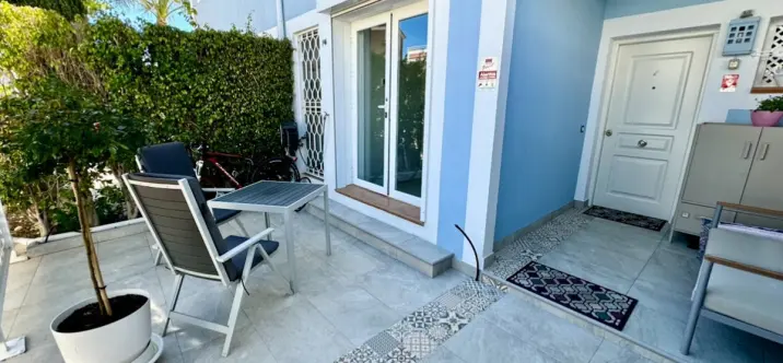 Long-term rent of townhouse in New Golden Mile 2