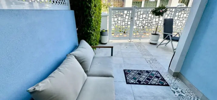 Long-term rent of townhouse in New Golden Mile 4
