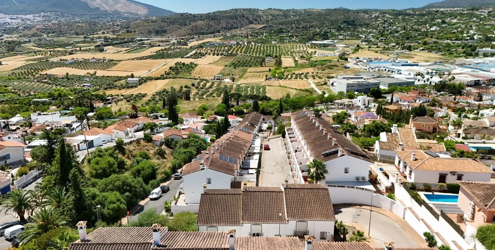 Venta de adosado en Coín 35