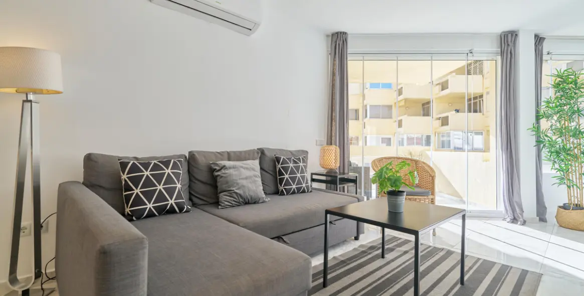 Sale of middle floor apartment in Marbella 8
