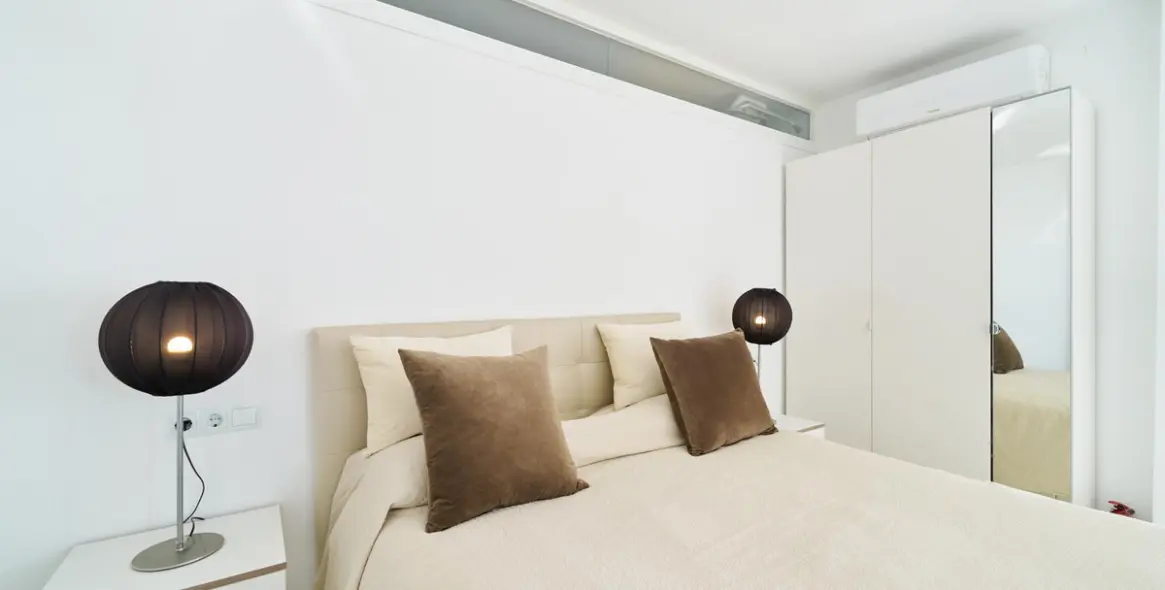 Sale of middle floor apartment in Marbella 13