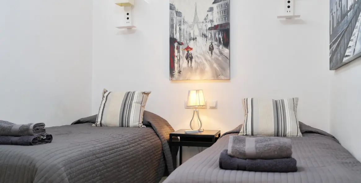 Sale of middle floor apartment in Marbella 15
