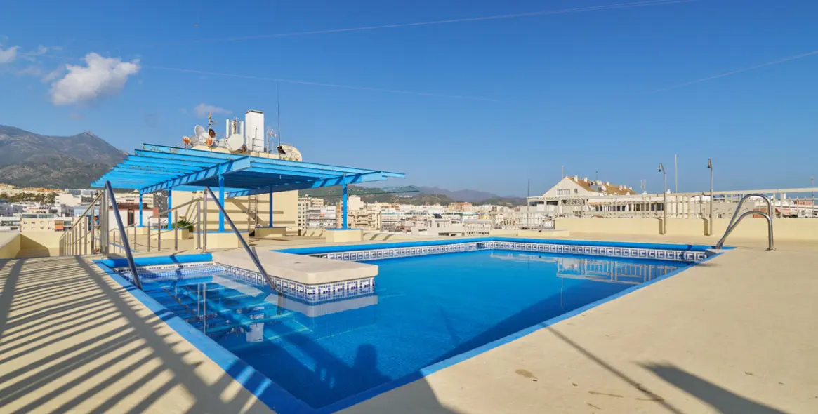 Sale of middle floor apartment in Marbella 28