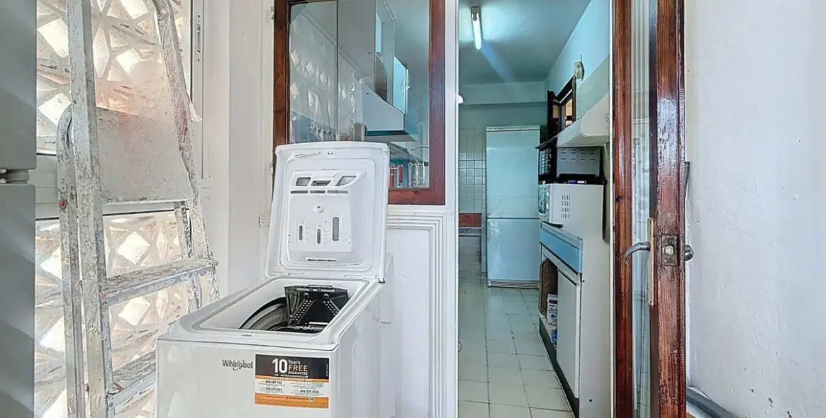 Продажа апартаментов на среднем этаже в Estepona 11