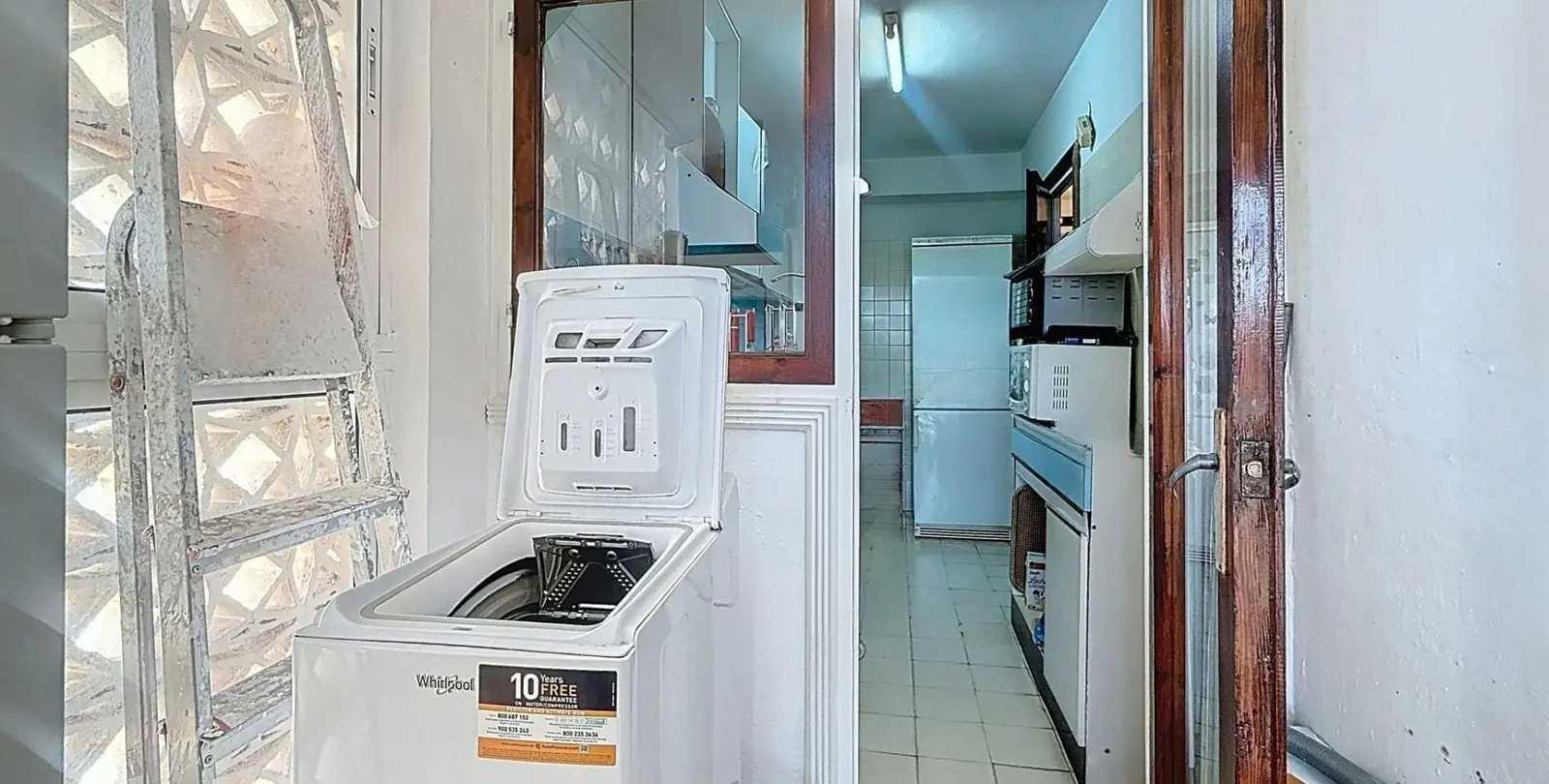 Продажа апартаментов на среднем этаже в Estepona 11