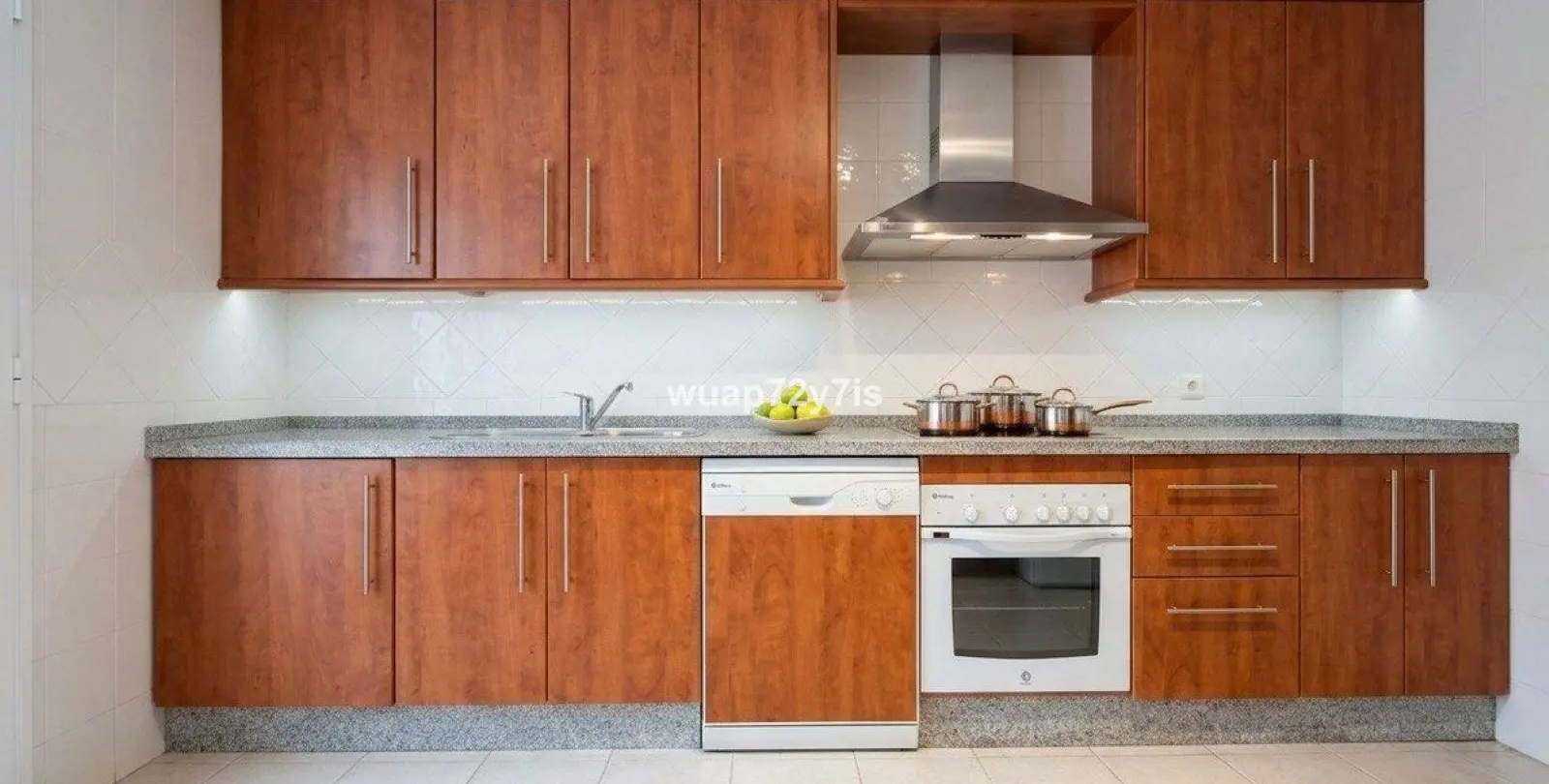 Продажа апартаментов на среднем этаже в Elviria 7