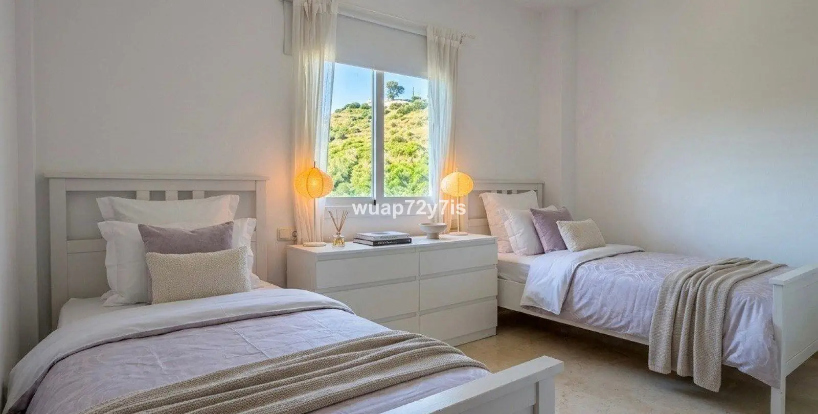 Продажа апартаментов на среднем этаже в Elviria 15