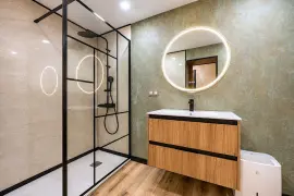 Image 15 thumb