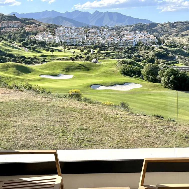 Продажа апартаментов на среднем этаже в La Cala de Mijas