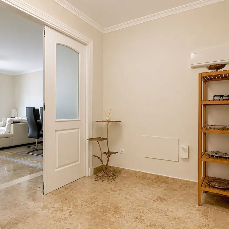 Продажа апартаментов на первом этаже в San Pedro de Alcántara