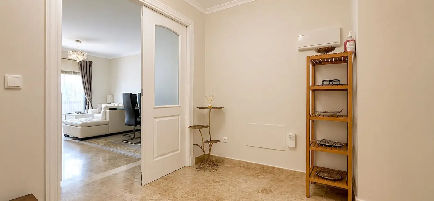 Продажа апартаментов на первом этаже в San Pedro de Alcántara 1