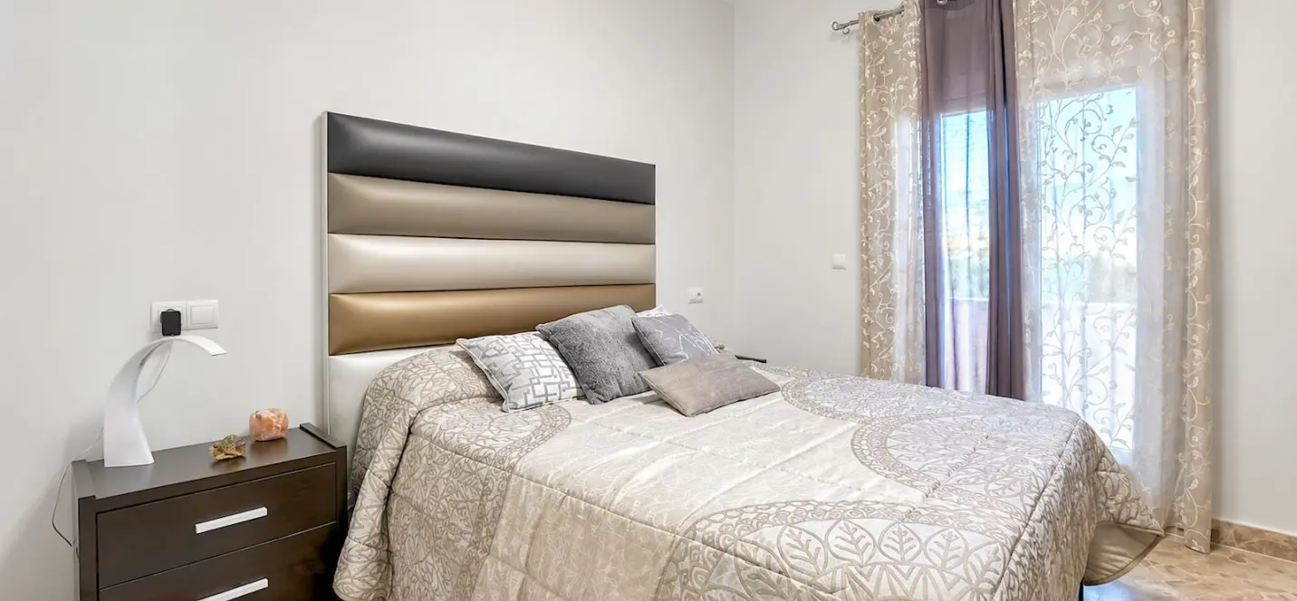 Продажа апартаментов на первом этаже в San Pedro de Alcántara 2