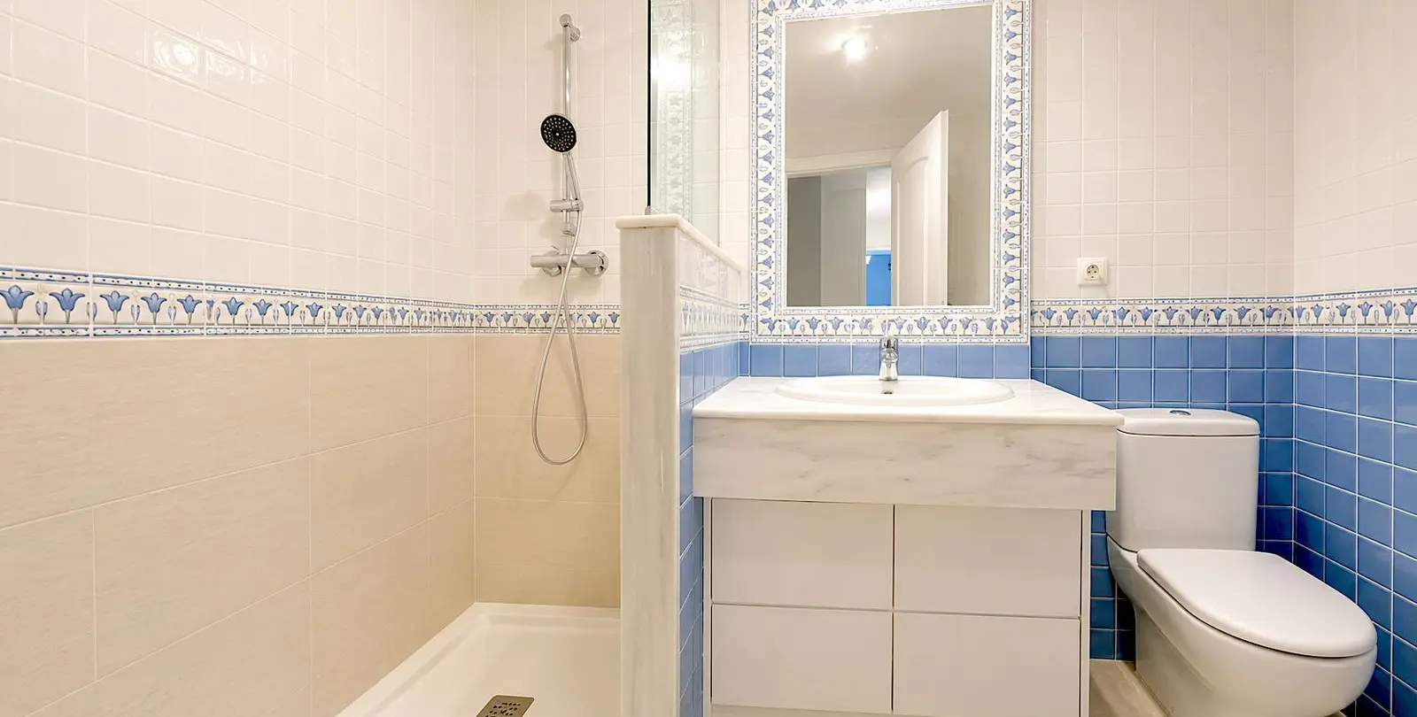 Sale of ground floor apartment in San Pedro de Alcántara 7