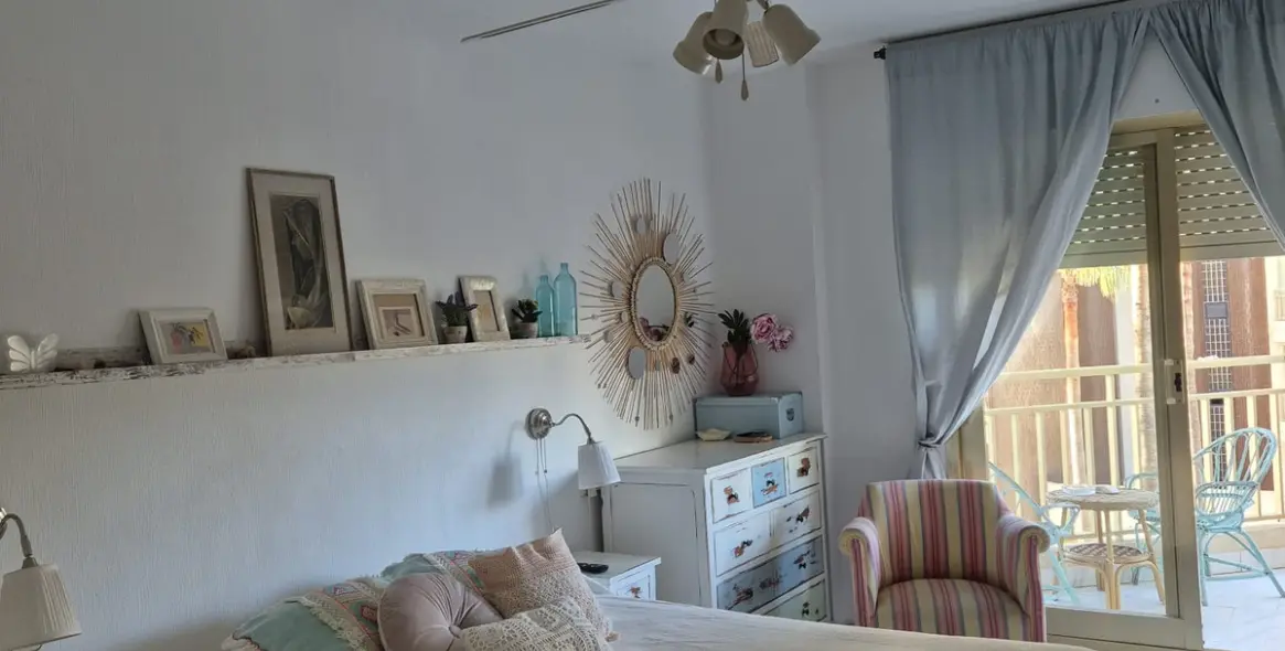 Sale of middle floor apartment in Fuengirola 5