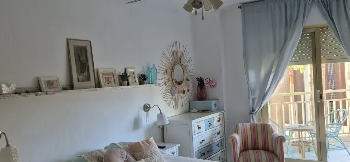 Sale of middle floor apartment in Fuengirola 4