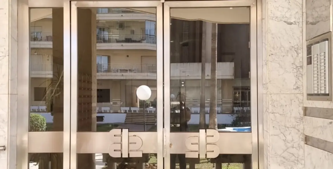 Sale of middle floor apartment in Fuengirola 8