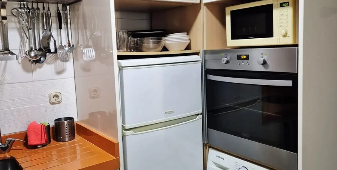 Sale of middle floor apartment in Fuengirola 13