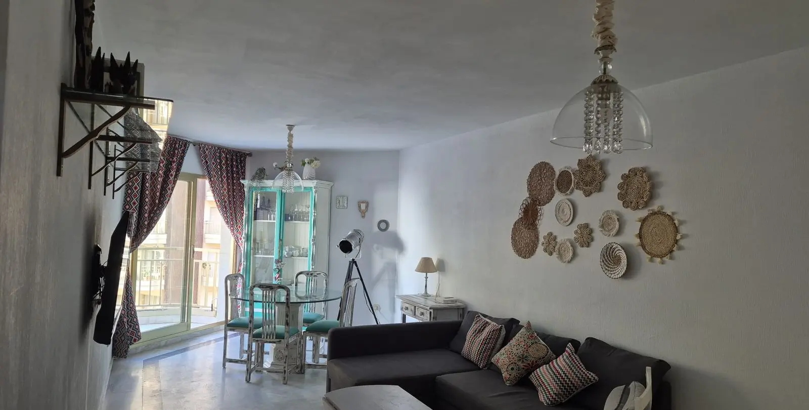 Sale of middle floor apartment in Fuengirola 3