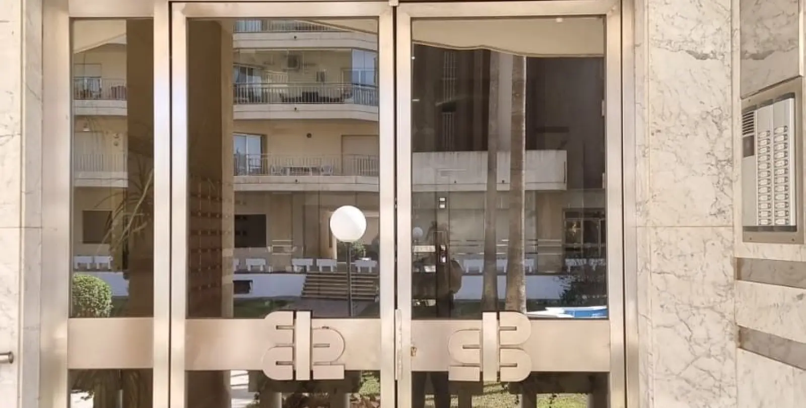 Sale of middle floor apartment in Fuengirola 8