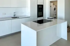 Image 4 thumb