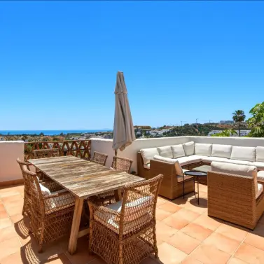 Sale of townhouse in Estepona