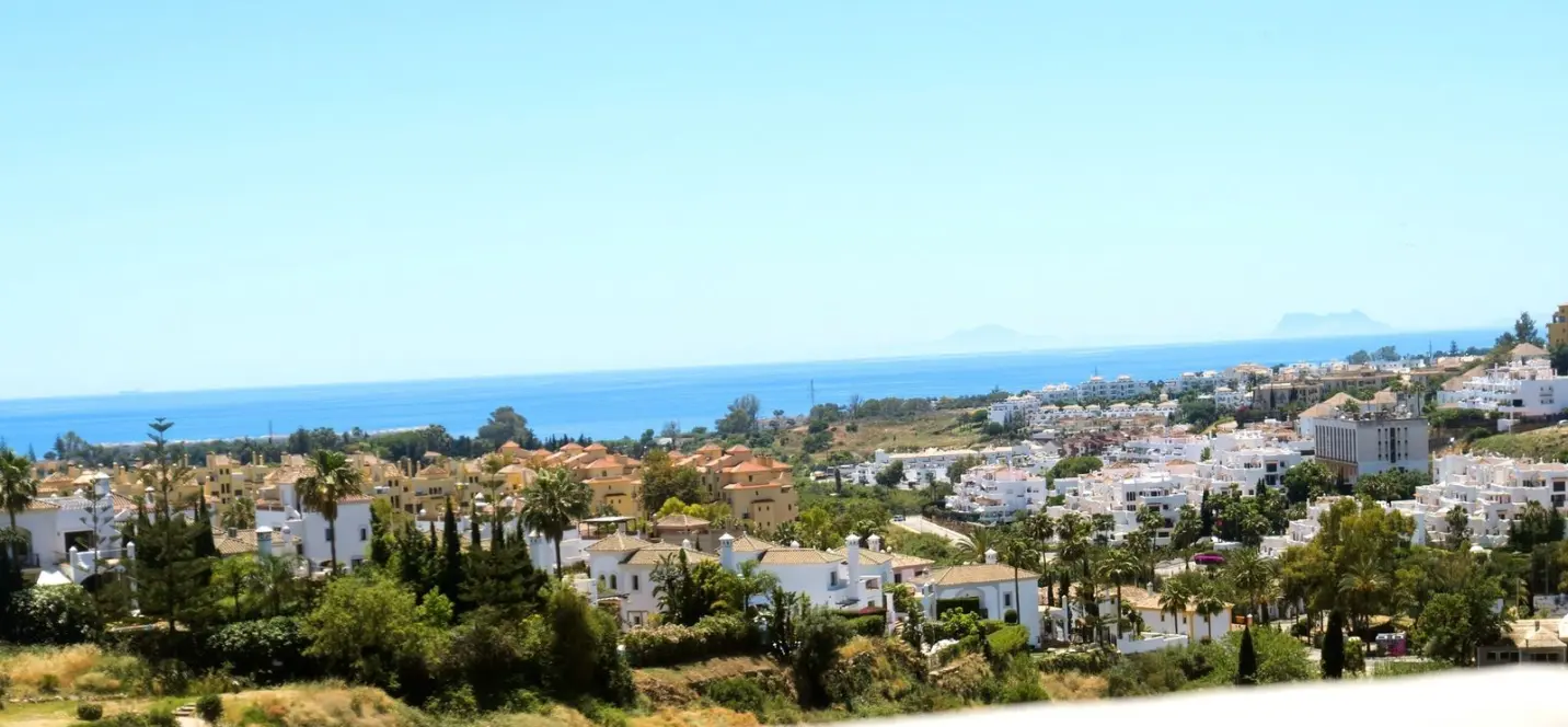 Продажа таунхауса в Estepona 1