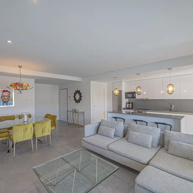 Продажа апартаментов на среднем этаже в La Cala de Mijas