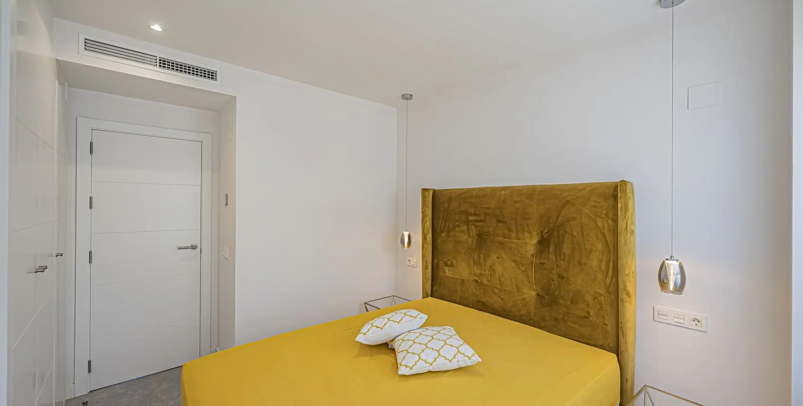 Продажа апартаментов на среднем этаже в La Cala de Mijas 20