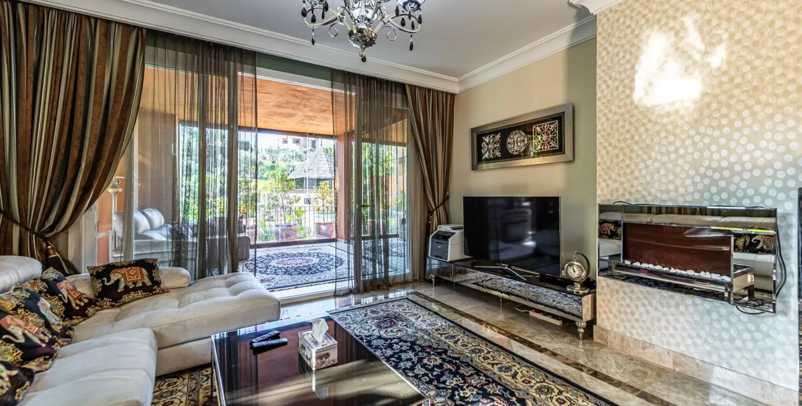 Sale of middle floor apartment in Nueva Andalucía 7