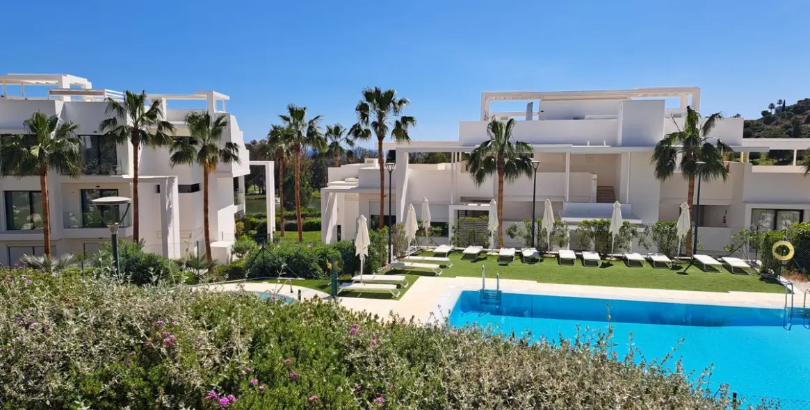 Venta de apartamento en planta baja en Atalaya 7