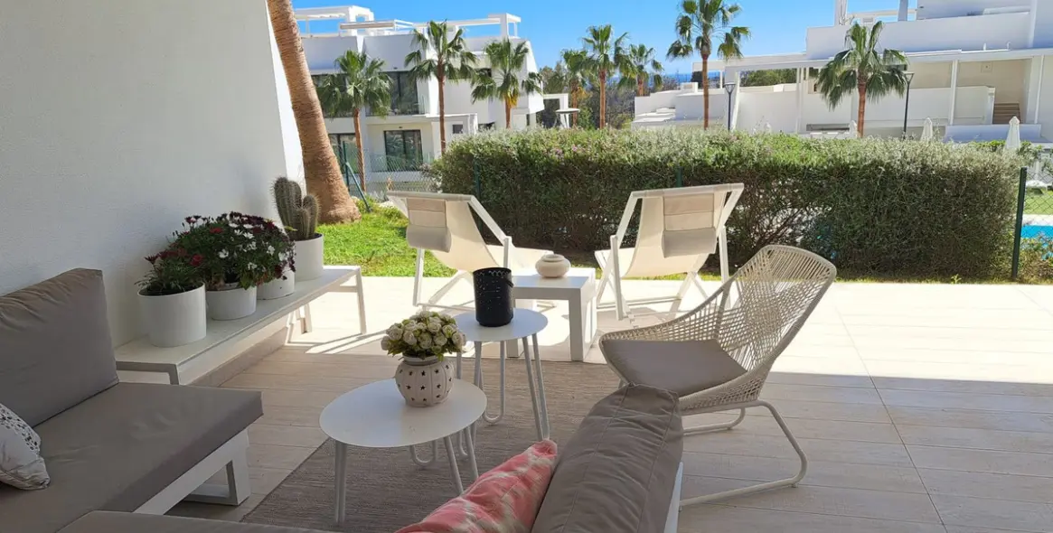 Venta de apartamento en planta baja en Atalaya 12