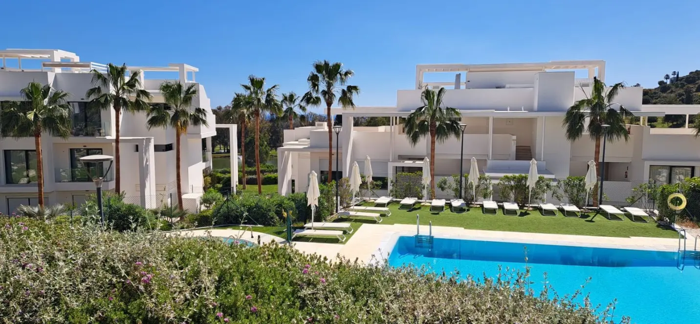 Venta de apartamento en planta baja en Atalaya 0