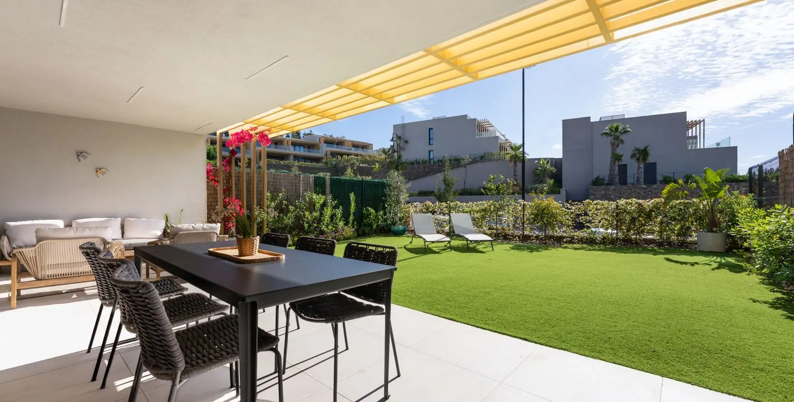 Sale of townhouse in Mijas Costa 13