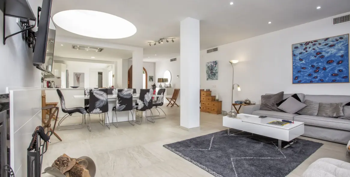 Venta de casa pareada en Nueva Andalucía 1