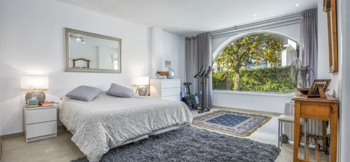 Venta de casa pareada en Nueva Andalucía 2