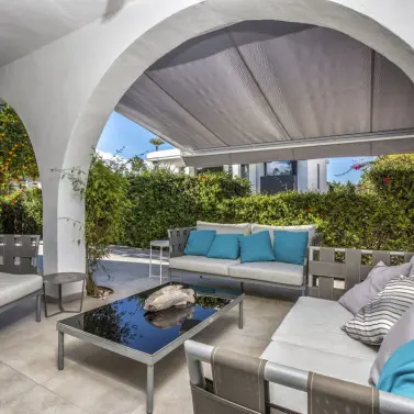 Venta de casa pareada en Nueva Andalucía