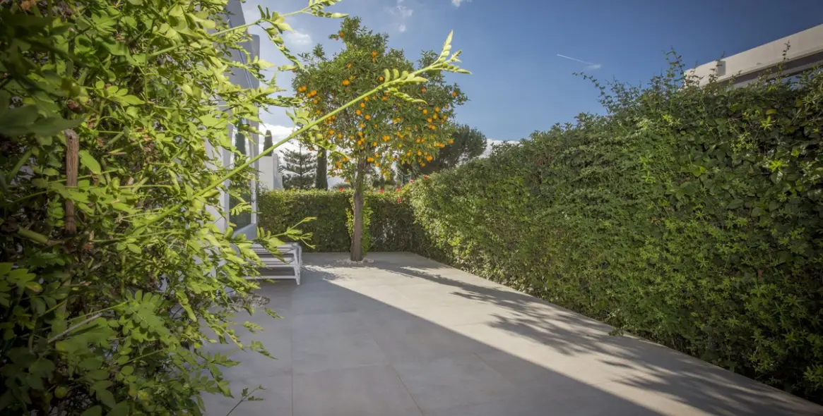 Venta de casa pareada en Nueva Andalucía 18